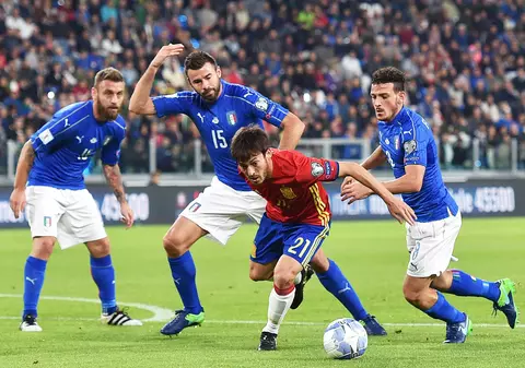 Spania riscă să fie exclusă de la Cupa Mondială 2018. Italia speră