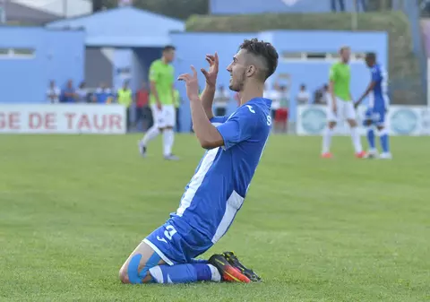 CSU Craiova - Pandurii Tg. Jiu 2-1. Golul din minutul 90 al lui Andrei Ivan a decis derby-ul Olteniei