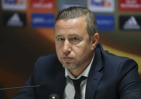 CSM Poli Iaşi - Steaua 0-2. Reghecampf nu a fost mulţumit pe deplin de jocul Stelei. Neagoe a dat vina pe arbitraj