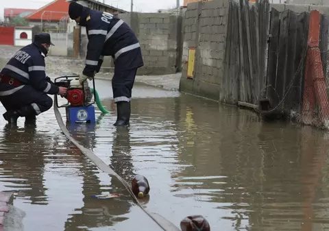 Cod portocaliu de inundaţii pentru nouă bazine hidrografice din Moldova, Transilvania, Muntenia şi Dobrogea