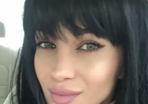 Cel mai dur atac la adresa Lorei. "Nu mă mir cum vă suportă planeta". Artista a reacționat