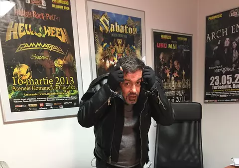 Un an de la tragedia din Colectiv! ”Nu cred că știe cineva unde au ajuns banii strânși pentru victime!” / VIDEO