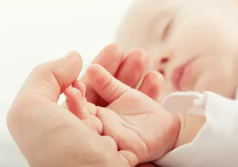 LIBERTATEA TE AJUTĂ:  Cum obţin pensia pentru copil, de la tatăl aflat în SUA?