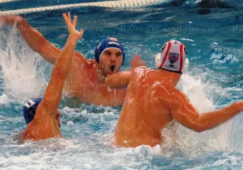 Liga Campionilor la polo. Steaua a trăit o dramă în bazin. Cât le-a lipsit să bată în primul meci