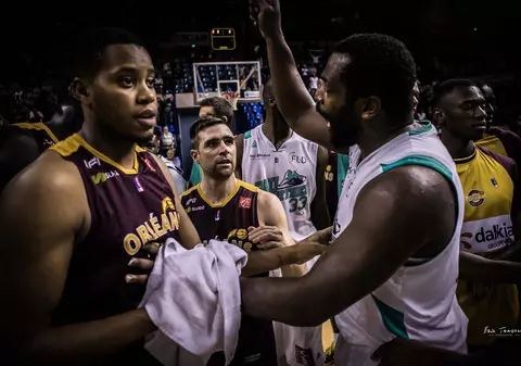 Pau-Orthez învinge la Le Portel, în liga franceză de baschet. Alte ponturi pentru pariuri din hochei pe gheață