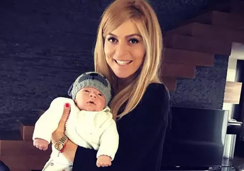 Handbalista Ada Nechita a devenit mamă: ”Îmi ador bebelușul!” | FOTO