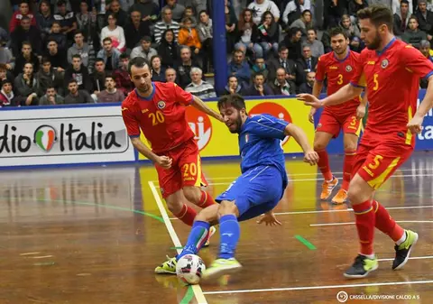 Italia ne-a bătut la futsal! Două succese pentru peninsulari contra reprezentative României