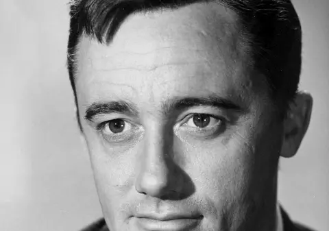 Doliu la Hollywood. Robert Vaughn a murit la vârsta de 83 de ani / VIDEO