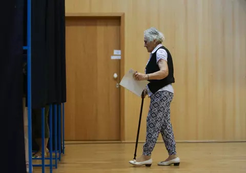 Candidații partidelor la Alegerile Parlamentare 2016 în Iași. Cine candidează în Iași