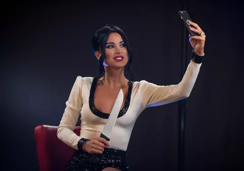 EXCLUSIV/ Daniela Crudu, o vacă de muls pentru medicii stomatologi. Unul i-a pus dinți, iar alți doi profită