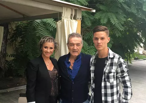 Laurențiu Reghecampf se implică în ”cazul Man”: ”Tatăl lui stă la poarta stadionului”