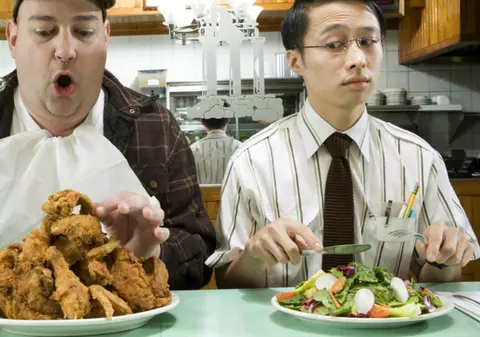 Adevărul despre vegetarieni și carnivori. Uite care trăiește mai mult