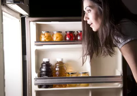 5 alimente pe care să nu le mănânci seara