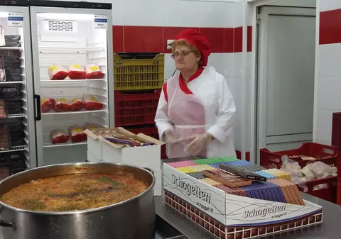 Programul ”Masa Caldă în școală”, promulgat de președintele Iohannis