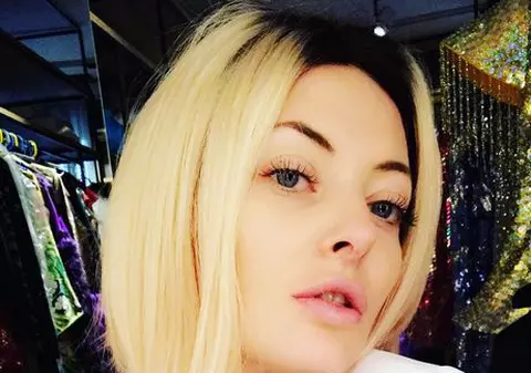 Delia a renunțat la machiaj. Cum arată nemachiată. "Respect pentru curaj"