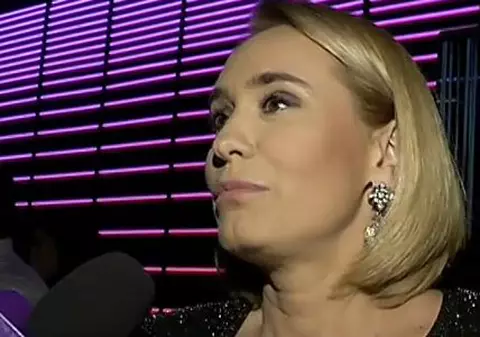 Ce are Andreea Esca în geantă. Nu-i lipsesc niciodată două lucruri