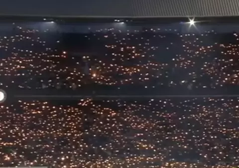 Gest impresionant al fanilor lui Feyenoord pentru un jucător care a trecut printr-o tragedie: ”Sunt profund mișcat” | VIDEO