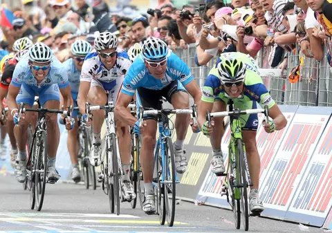 Mișcarea pentru un ciclism credibil recomandă interzicerea corticoizilor