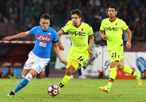 România - Polonia (vineri, 21.45, TVR 1). Zielinski: "În cantonamente la Napoli stau în aceeași cameră cu Chiricheş"