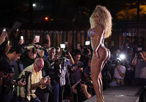 Miss BumBum 2016 este o dansatoare în vârstă de 20 de ani | FOTO