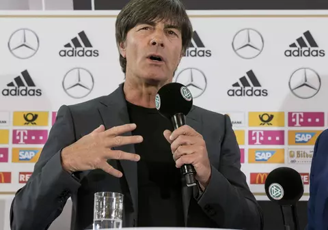 Joachim Löw a devenit selecţionerul cu cele mai multe victorii din istoria fotbalului