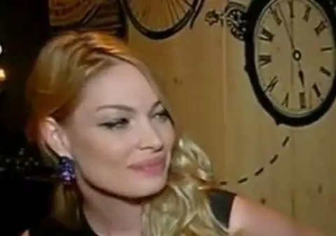 Valentina Pelinel împlinește 36 de ani, iar micuțul Milan, șase luni. Ce cadou le-a făcut Cristi Borcea / FOTO