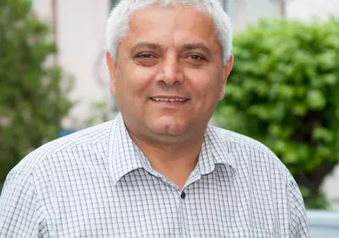 Primarul din Calafat s-a îmbogățit la pariuri sportive. A scos miliarde din meciuri de baschet