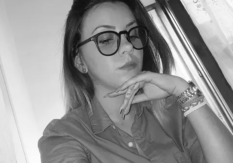 Româncă ucisă în Italia. Tânăra a fost călcată cu mașina de iubitul italian beat și gelos