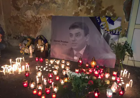 Stadionul din Satu Mare va purta numele lui Daniel Prodan. Istoricul scandalului