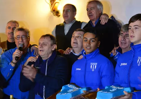 Fostele glorii ale Craiovei Maxima au sărbătorit în devans Sfântul Nicolae! / VIDEO