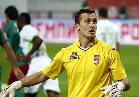 Zenit l-a transferat pe portarul Andrei Lunev
