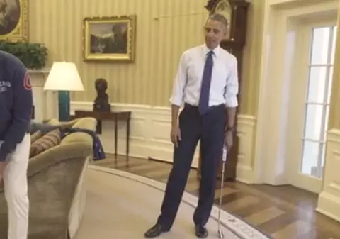 Barack Obama și Bill Murray au jucat golf în Biroul Oval | VIDEO