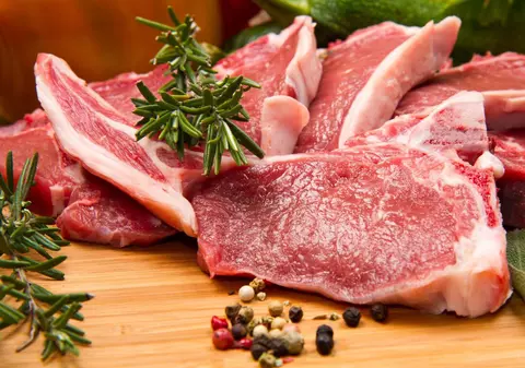 LIBERTATEA TE AJUTĂ. Cum alegi carnea pentru masa de Crăciun