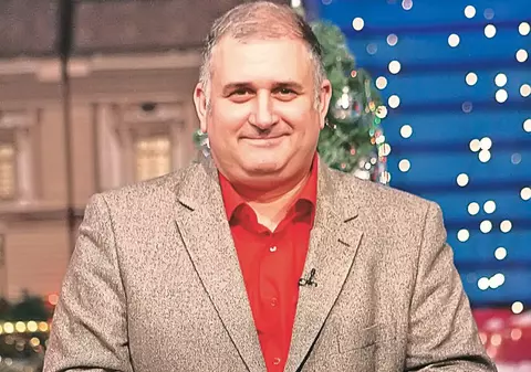 EXCLUSIV/ Cum arată Crăciunul în casa unui bucătar-vedetă? Horia Vîrlan face 4 feluri de mâncare şi măcar 3 deserturi