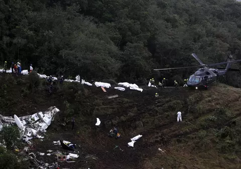 Avion prăbușit în Columbia. Pilotul a decis să ”sară” peste o escală unde aeronava ar fi putut fi reîncărcată cu combustibil!