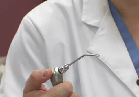 Un tânăr autist nu a fost tratat de un medic de la Spitalul de Urgenţă din Ploieşti VIDEO