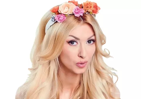 Fiica Andreei Bălan vizitată de... Yoda, în loc de Moș Nicolae | FOTO ÎN ARTICOL