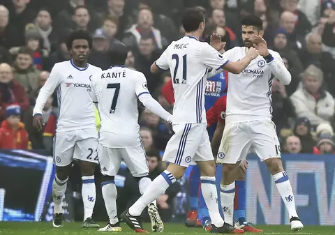 BILETUL ZILEI din fotbal vine cu meciuri din Germania și din Anglia