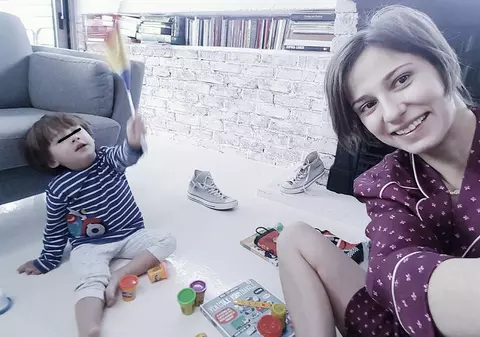 Moș Nicolae a ajuns în casele vedetelor. Ce au primit acestea și micuții lor