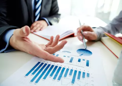 LIBERTATEA TE AJUTĂ: Lichidatorul refuză să-mi dea o adeverinţă. Cum îl pot obliga?