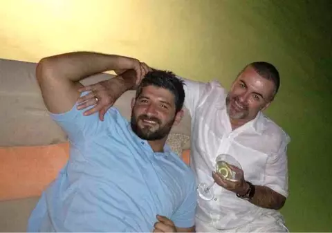 George Michael a fost găsit mort de iubitul său. Cântărețul ar fi fost dependent de heroină