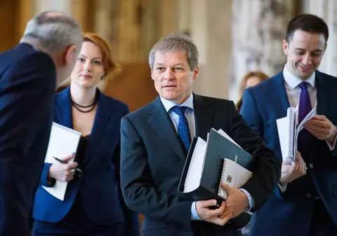 Nicușor Dan anunță că Dacian Cioloș ar putea fi premierul din umbră al USR