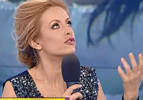 Simona Gherghe, cu burtica de gravidă la vedere. Ce i-a transmis Monica Anghel