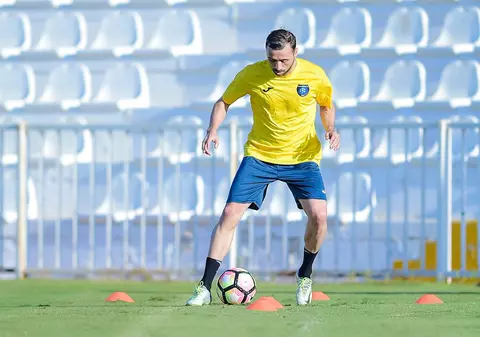 Sânmărtean se pregătește separat la Al Taawon. Mijlocașul a semnat cu echipa lui Gâlcă