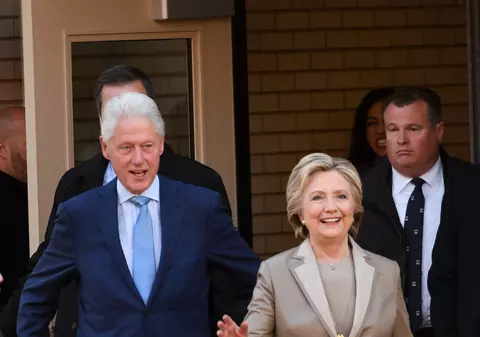 Hillary și Bill Clinton și soții Bush vor asista la ceremonia de învestitură a lui Donald Trump