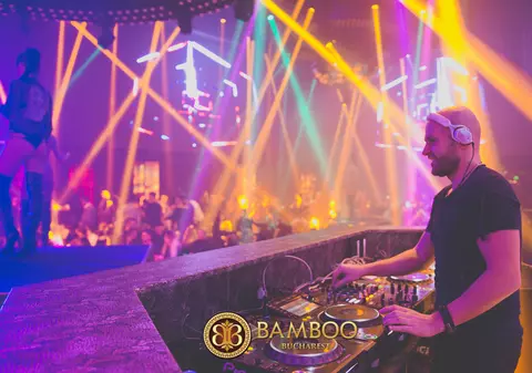 EXCLUSIV. Clubul Bamboo, controlat din orașul lui Al Capone. Ipoteză: Jocurile de lumini le-au făcut clubul scrum?