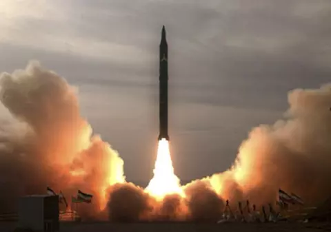 Marea Britanie, acuzată că a ascuns un test ratat cu rachetă nucleară