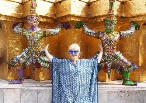 EXCLUSIV/ A cotit-o către spiritual! Loredana Groza, ambasador yoga la un festival internațional