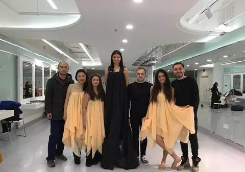 Tineri actori români, lăudați la Beijing. Au făcut România mândră