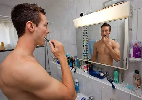 Steaua și-a luat un dur: François Jacques Affolter! Și-a băgat un coleg în comă și i se spune ”Schwarzenegger”